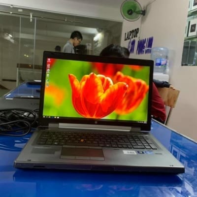 1 1 Laptop Lê Sơn