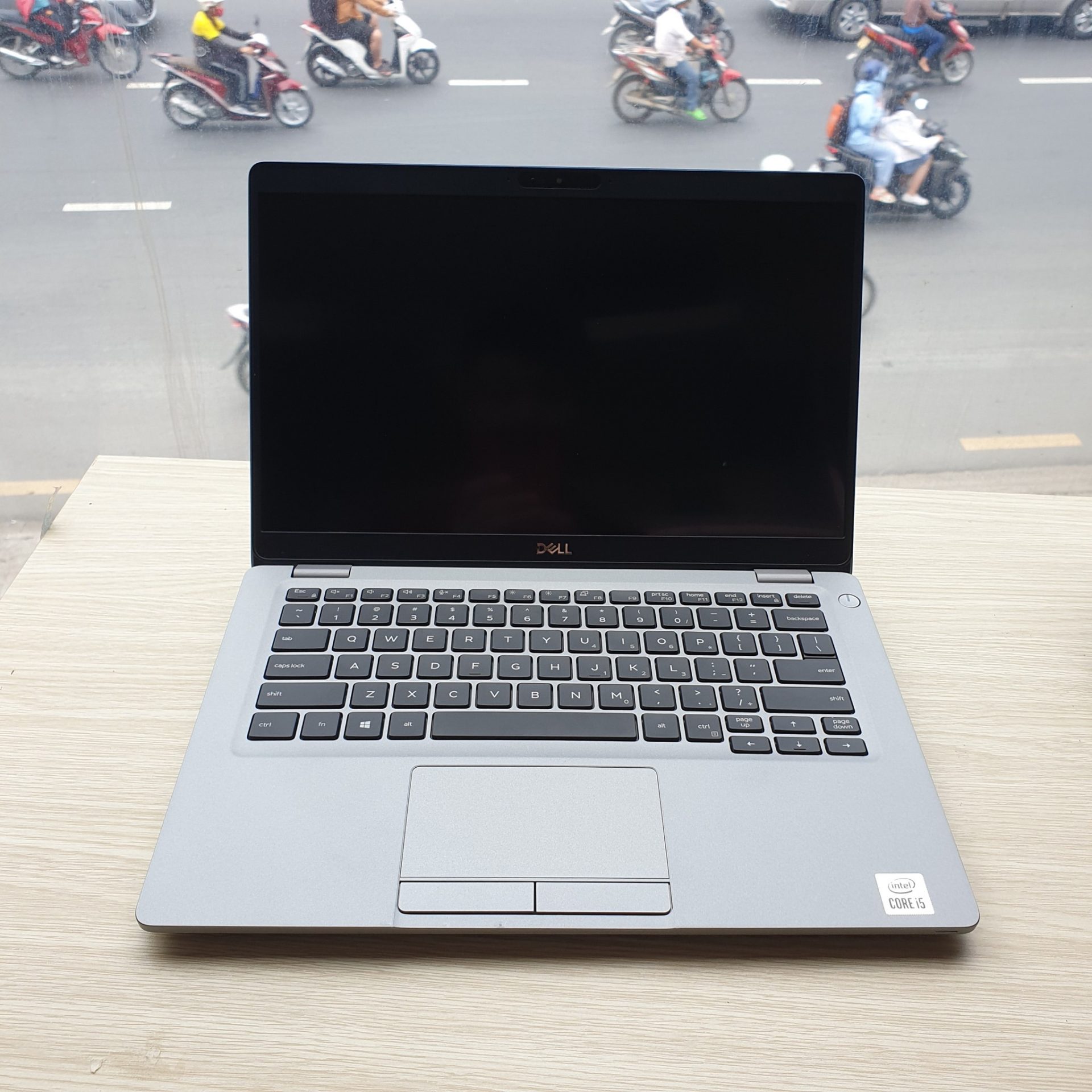 5310 3 Laptop Lê Sơn
