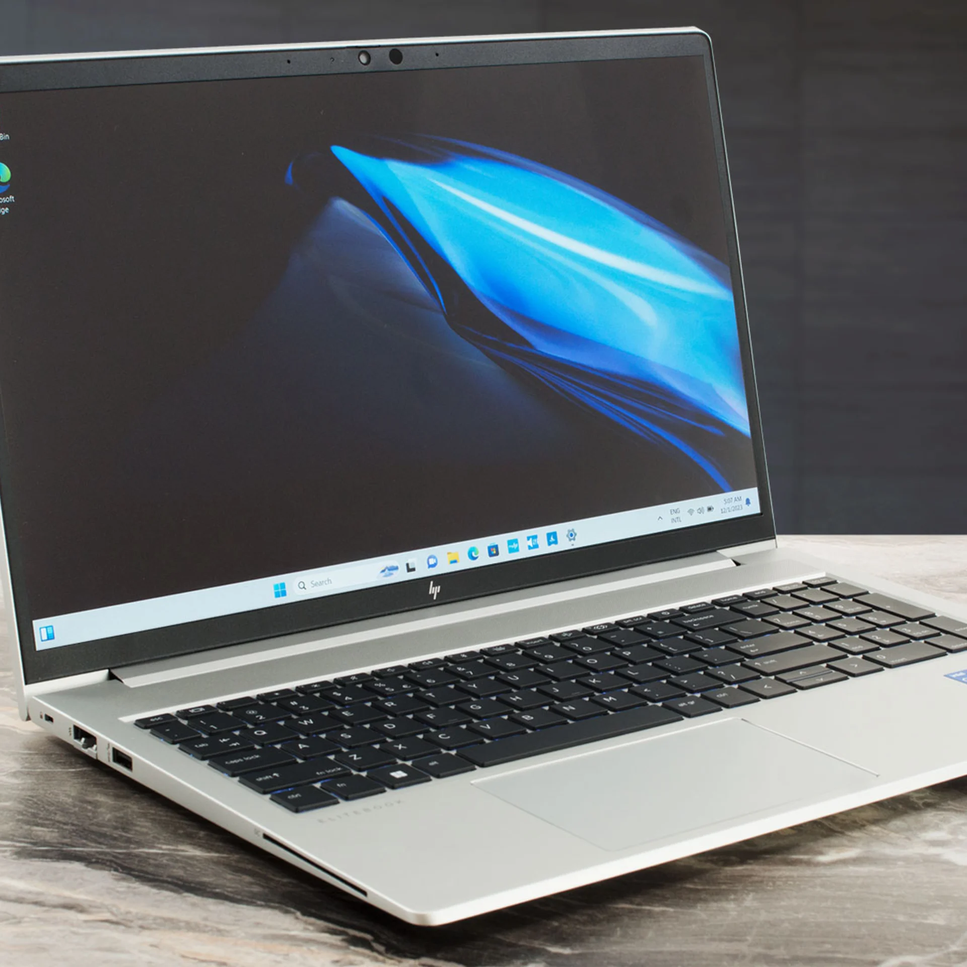 Laptop Dell 15 DC15255 - CPU CỰC KHOẺ - DATE 2025 - Laptop Lê Sơn